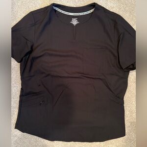 Cuddl Duds black Scrub Top